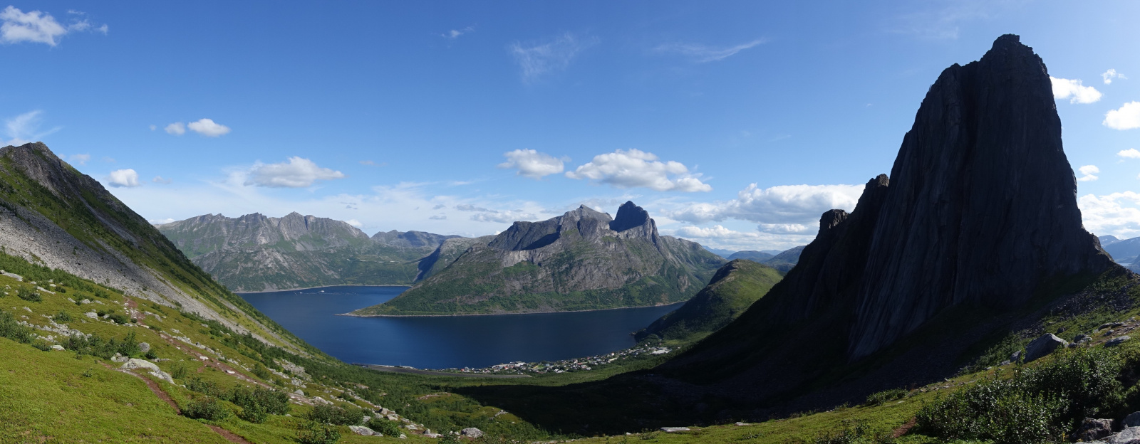 Klicke auf die Grafik für eine vergrößerte Ansicht

Name: 2025 Norge 0224.jpg
Ansichten: 280
Größe: 361,3 KB
ID: 3347063