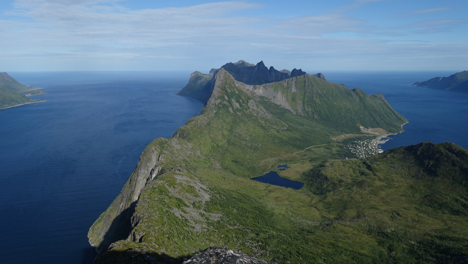 Klicke auf die Grafik für eine vergrößerte Ansicht

Name: 2025 Norge 0262.jpg
Ansichten: 172
Größe: 527,2 KB
ID: 3347644
