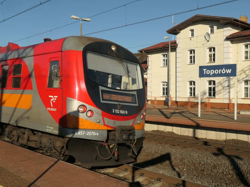 Klicke auf die Grafik für eine vergrößerte Ansicht

Name: PANA6485_kl.jpg
Ansichten: 311
Größe: 233,6 KB
ID: 3347814