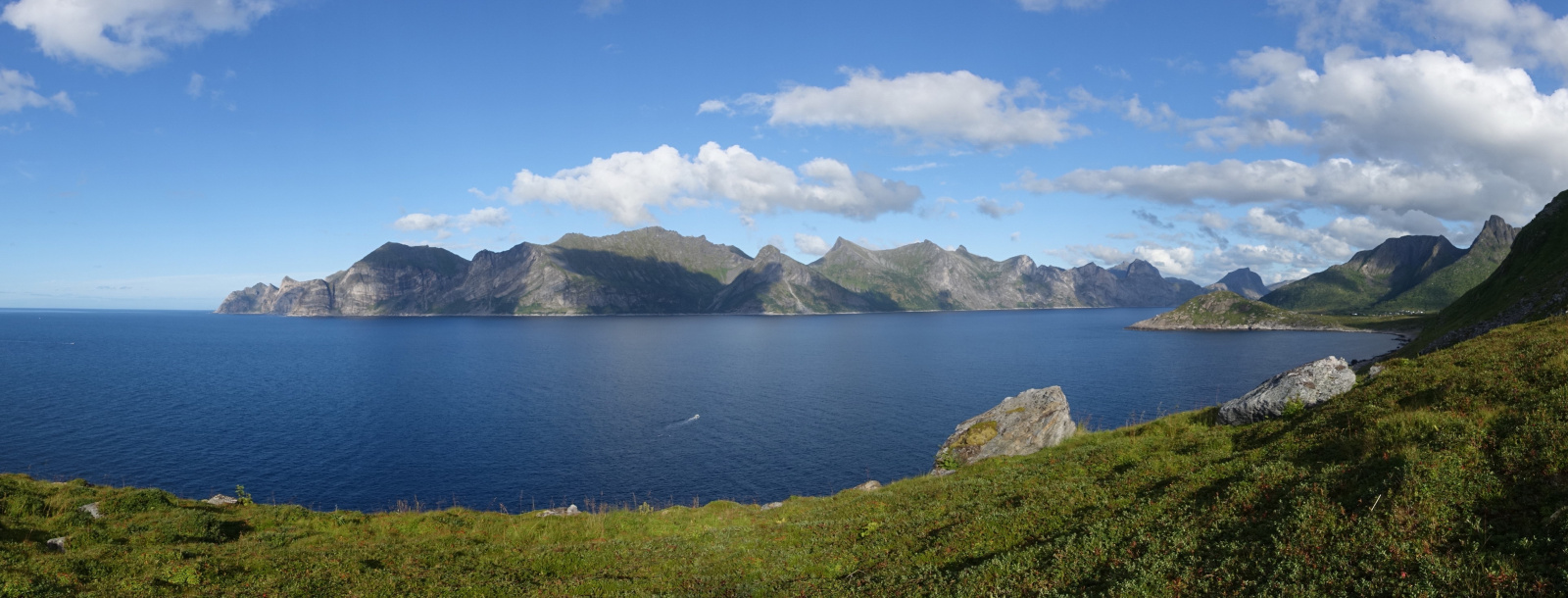 Klicke auf die Grafik für eine vergrößerte Ansicht

Name: 2025 Norge 0328.jpg
Ansichten: 126
Größe: 393,3 KB
ID: 3348112