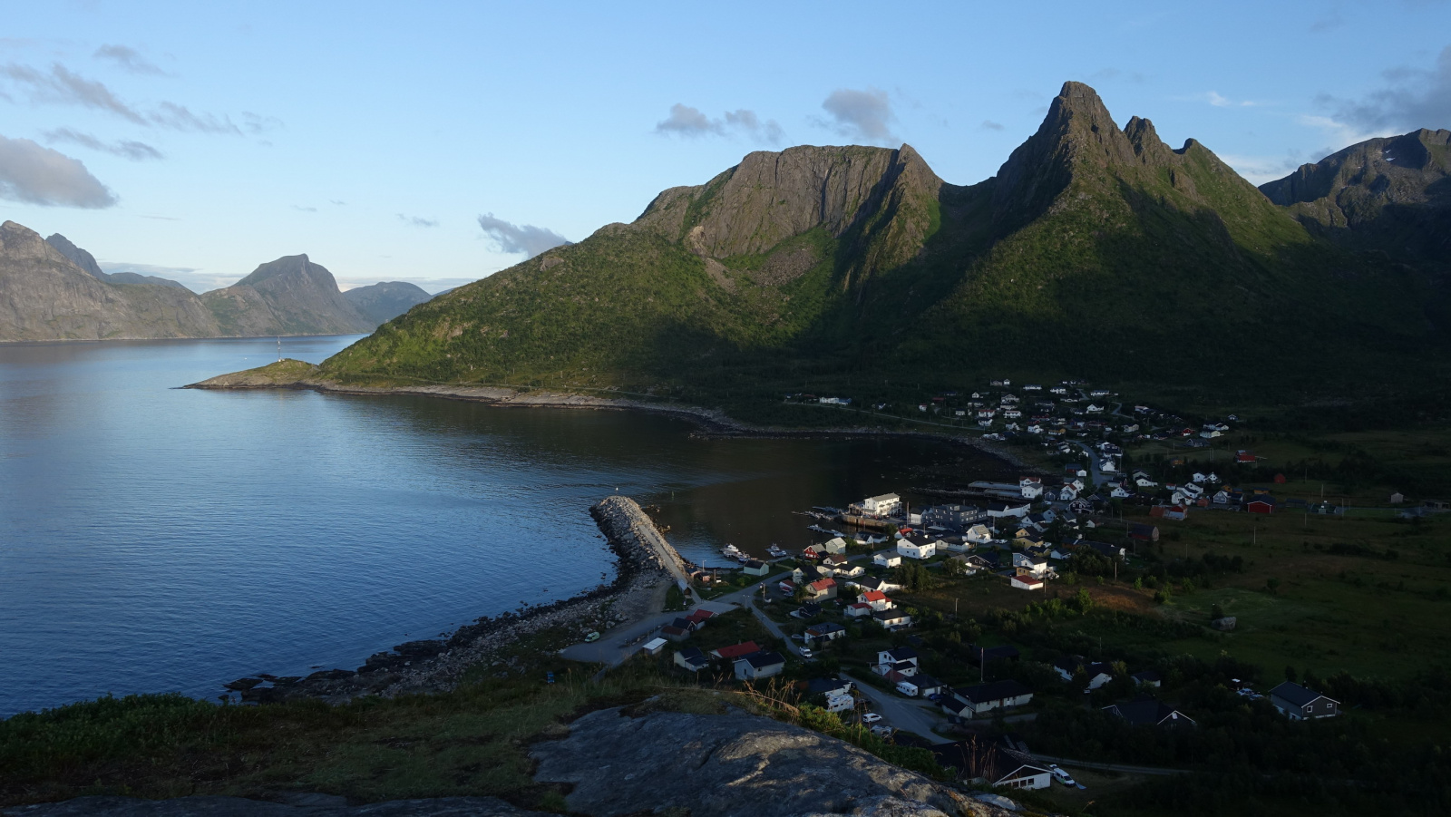 Klicke auf die Grafik für eine vergrößerte Ansicht

Name: 2025 Norge 0331.jpg
Ansichten: 125
Größe: 493,8 KB
ID: 3348115