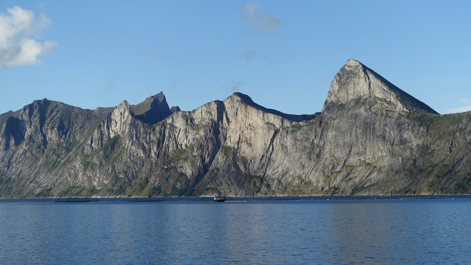 Klicke auf die Grafik für eine vergrößerte Ansicht

Name: 2025 Norge 0353.jpg
Ansichten: 117
Größe: 590,0 KB
ID: 3348141