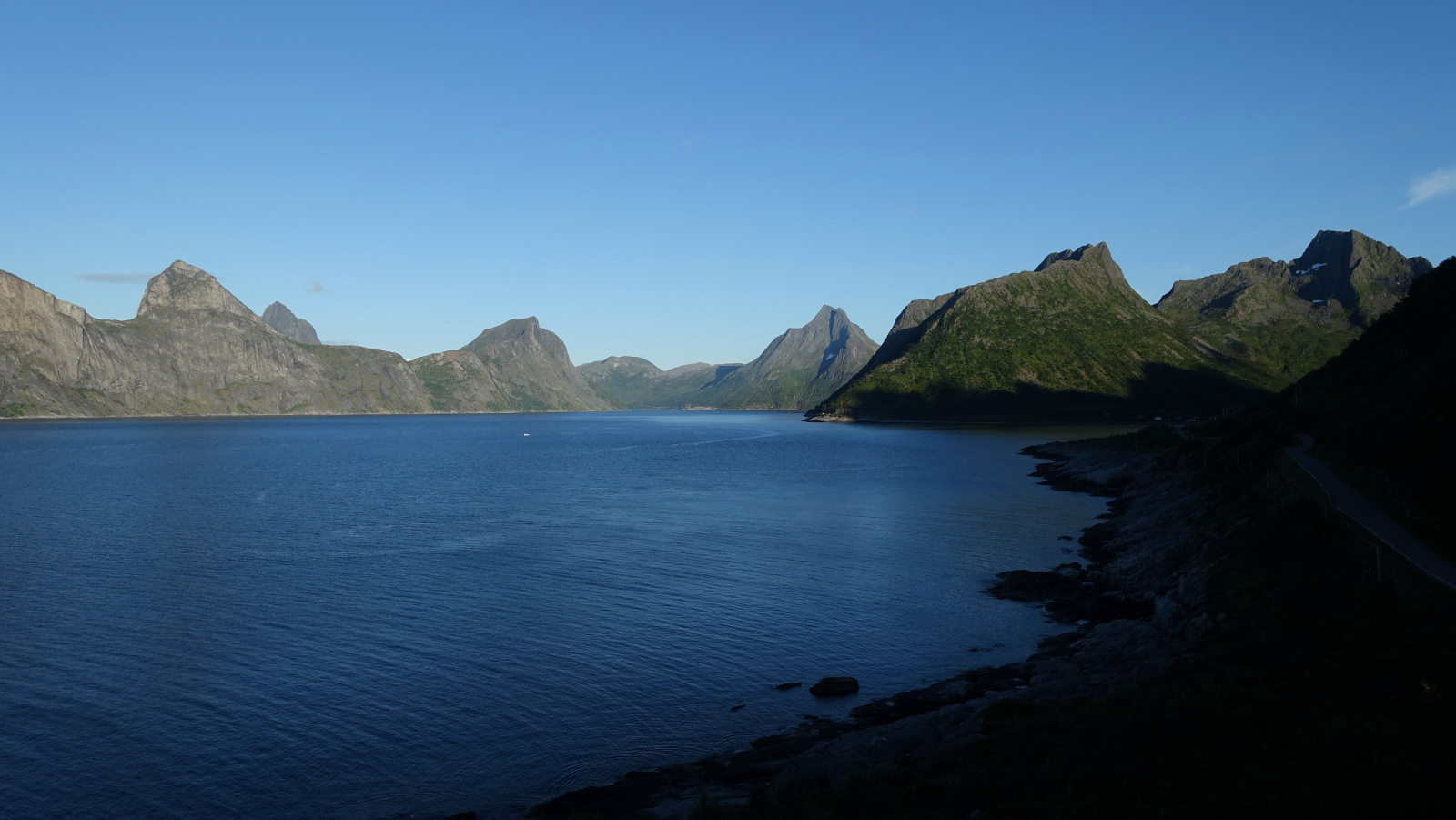 Klicke auf die Grafik für eine vergrößerte Ansicht

Name: 2025 Norge 0358.jpg
Ansichten: 117
Größe: 383,2 KB
ID: 3348144