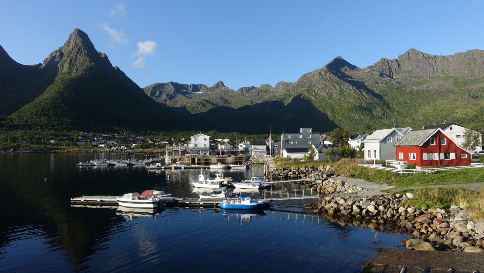 Klicke auf die Grafik für eine vergrößerte Ansicht

Name: 2025 Norge 0367.jpg
Ansichten: 116
Größe: 626,5 KB
ID: 3348152