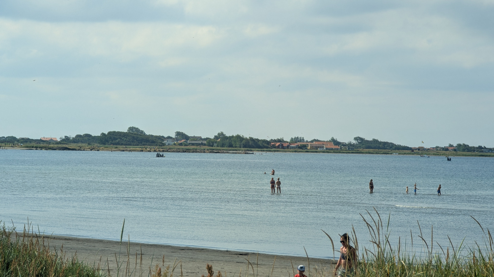 Klicke auf die Grafik für eine vergrößerte Ansicht

Name: PXL_20250717_081915312.jpg
Ansichten: 134
Größe: 471,7 KB
ID: 3349562