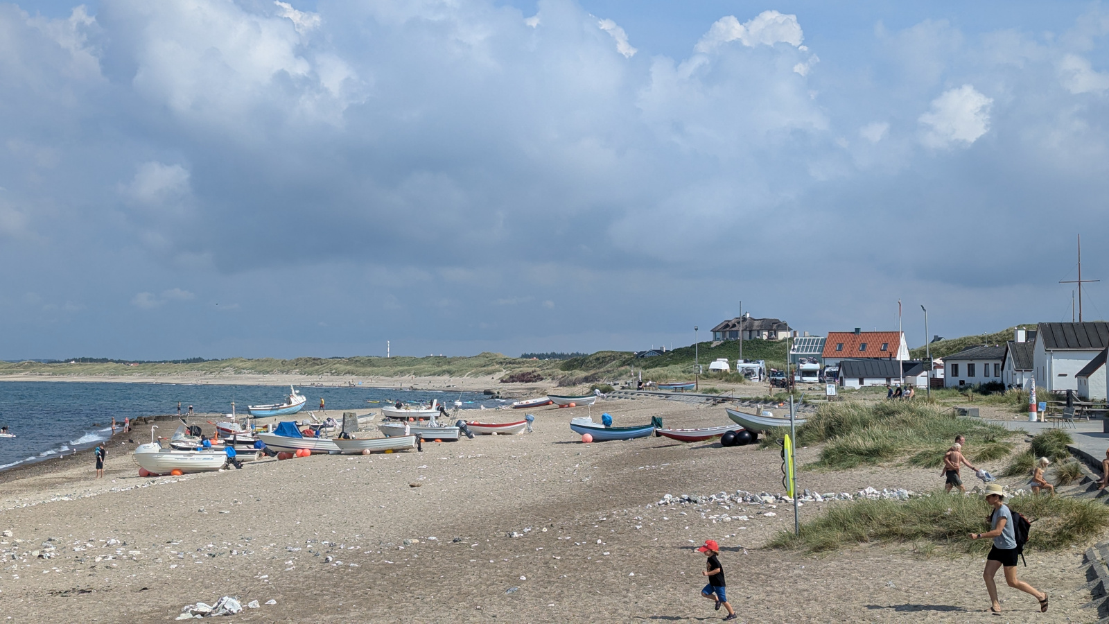 Klicke auf die Grafik für eine vergrößerte Ansicht

Name: PXL_20250722_135653383.jpg
Ansichten: 96
Größe: 554,7 KB
ID: 3349651