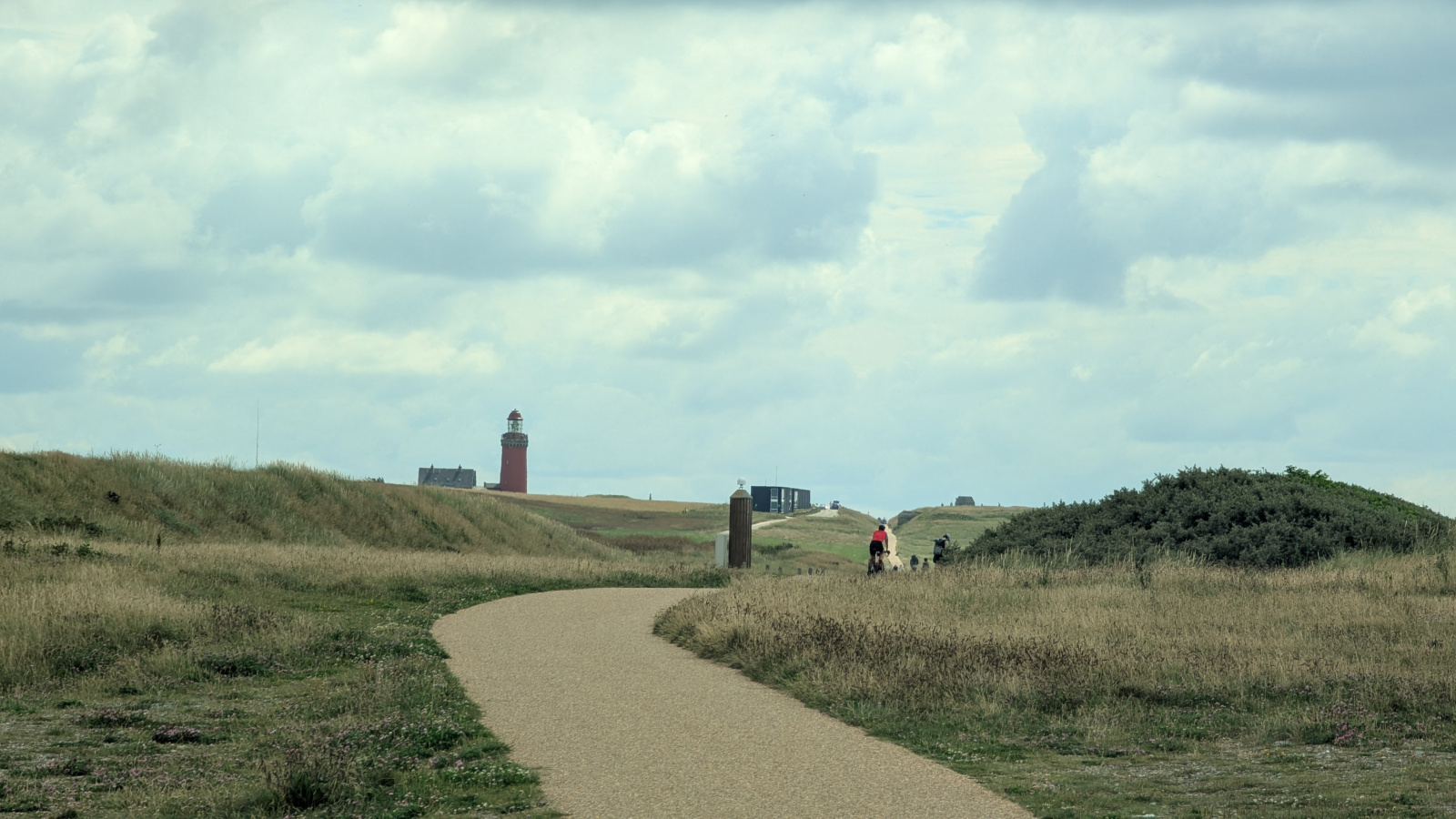 Klicke auf die Grafik für eine vergrößerte Ansicht

Name: PXL_20250723_124655419.jpg
Ansichten: 97
Größe: 489,6 KB
ID: 3349658