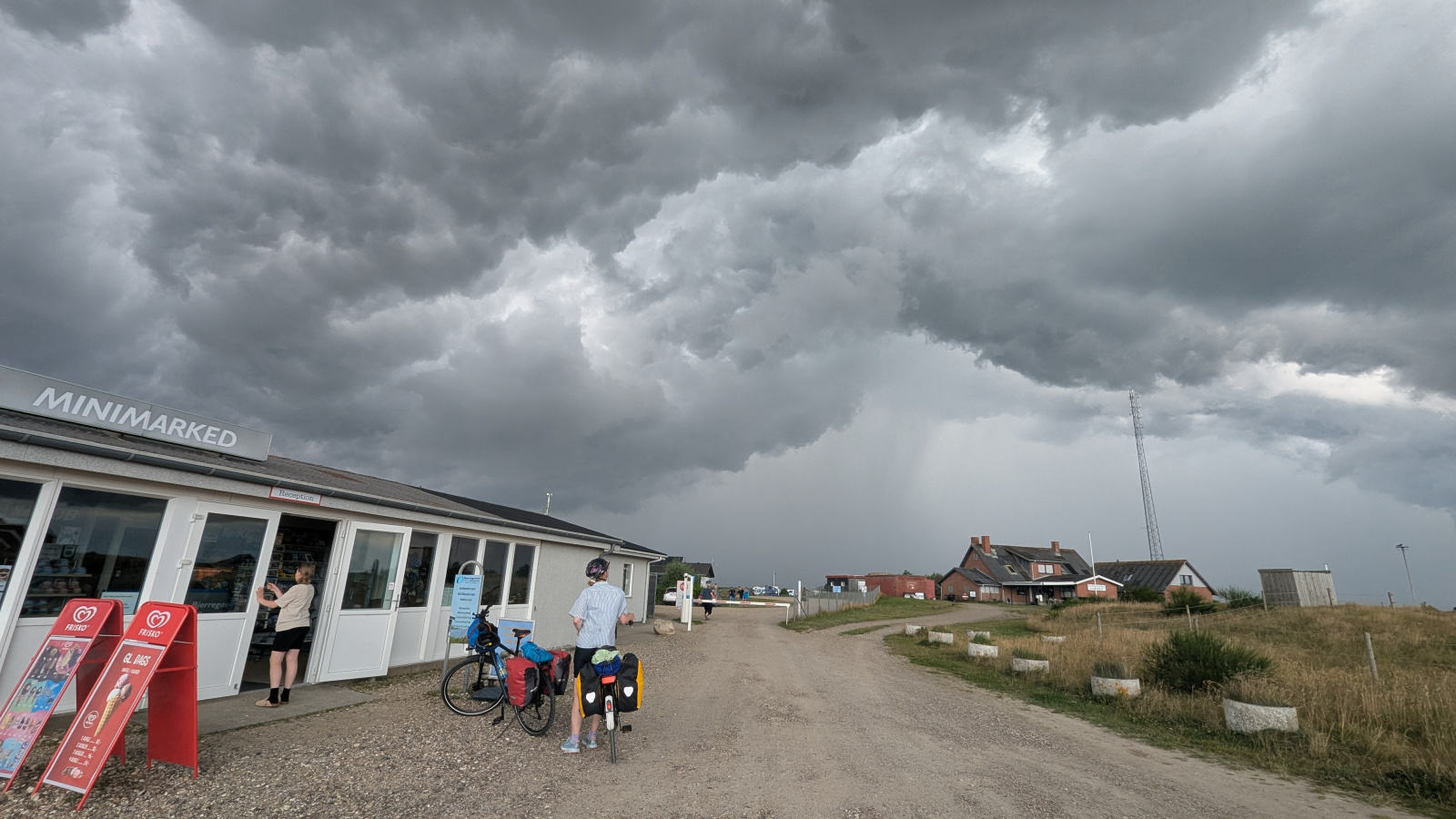 Klicke auf die Grafik für eine vergrößerte Ansicht

Name: PXL_20250724_144346561.jpg
Ansichten: 93
Größe: 469,3 KB
ID: 3349666