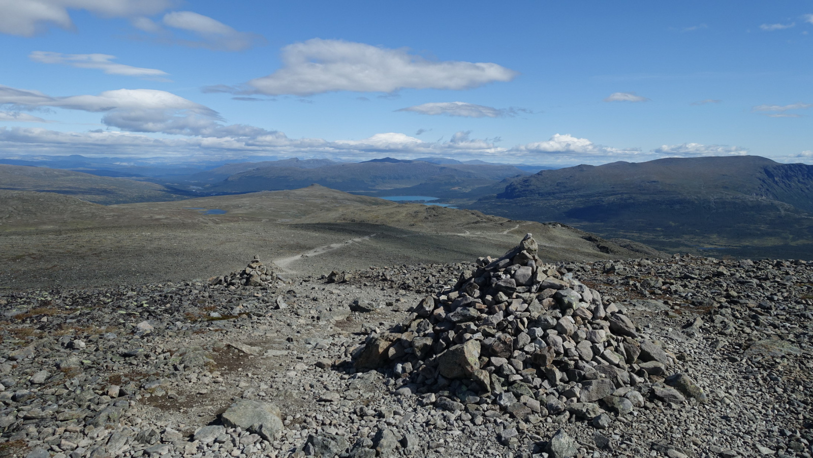 Klicke auf die Grafik für eine vergrößerte Ansicht  Name: 2025 Norge 0407.jpg Ansichten: 0 Größe: 702,4 KB ID: 3349761