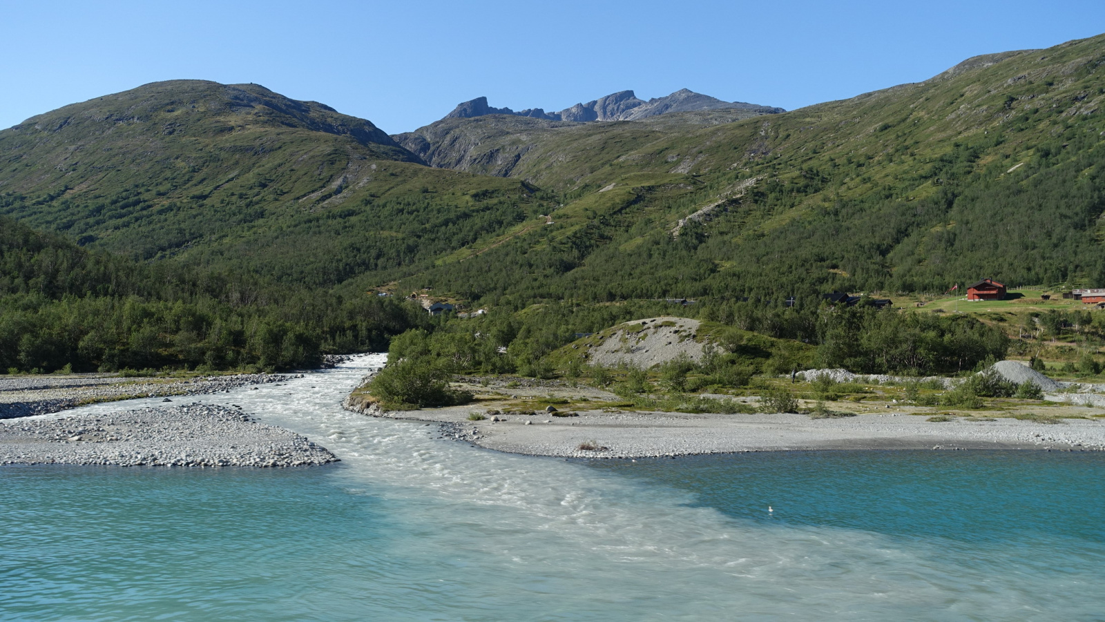 Klicke auf die Grafik für eine vergrößerte Ansicht  Name: 2025 Norge 0448_resize.jpg Ansichten: 0 Größe: 702,5 KB ID: 3349802