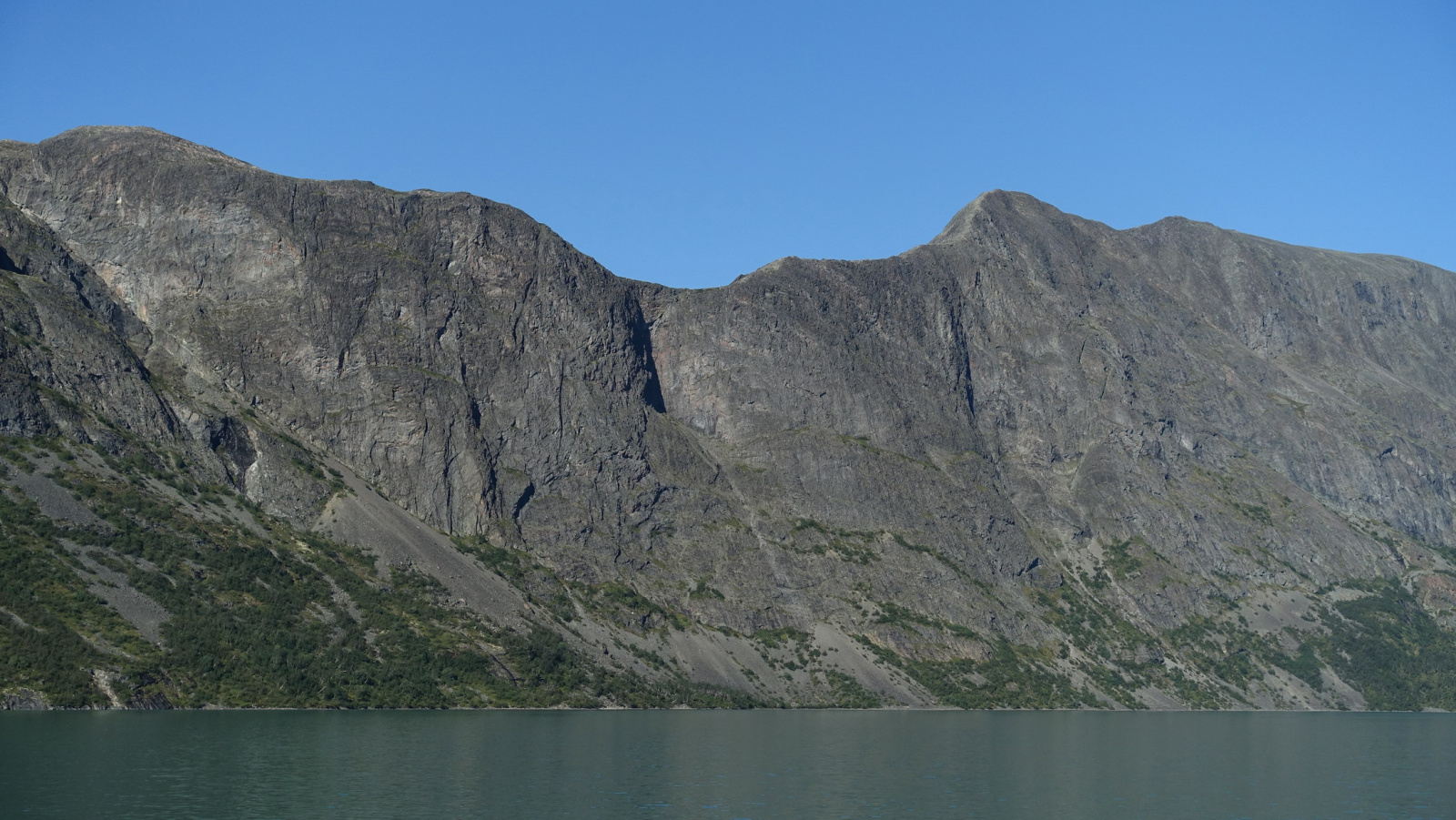 Klicke auf die Grafik für eine vergrößerte Ansicht  Name: 2025 Norge 0449_resize.jpg Ansichten: 0 Größe: 610,9 KB ID: 3349804