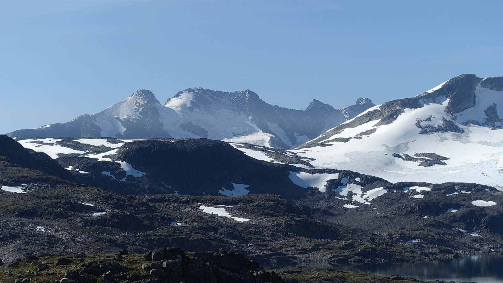 Klicke auf die Grafik für eine vergrößerte Ansicht

Name: 2025 Norge 0453.jpg
Ansichten: 311
Größe: 511,4 KB
ID: 3349814