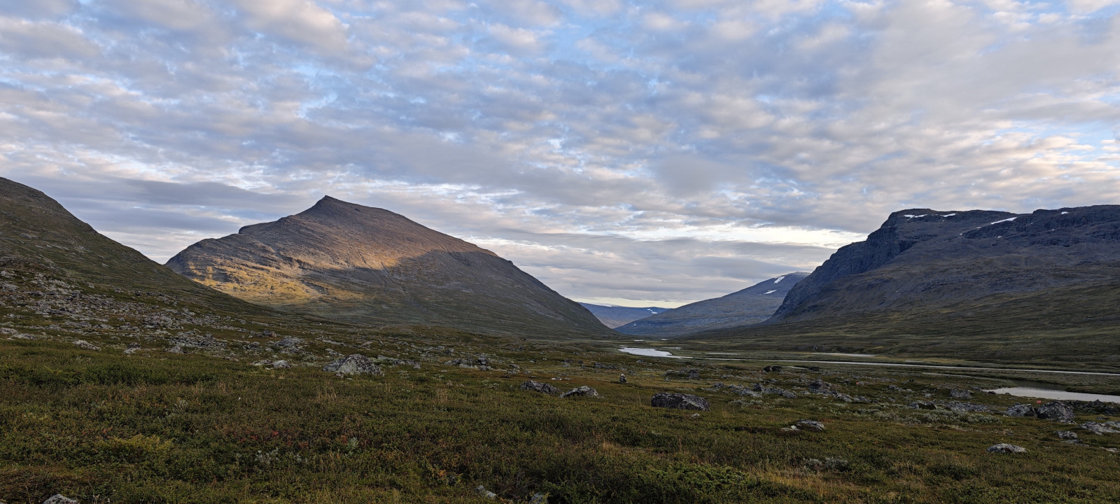 Klicke auf die Grafik für eine vergrößerte Ansicht

Name: 19.jpg
Ansichten: 120
Größe: 535,0 KB
ID: 3350004