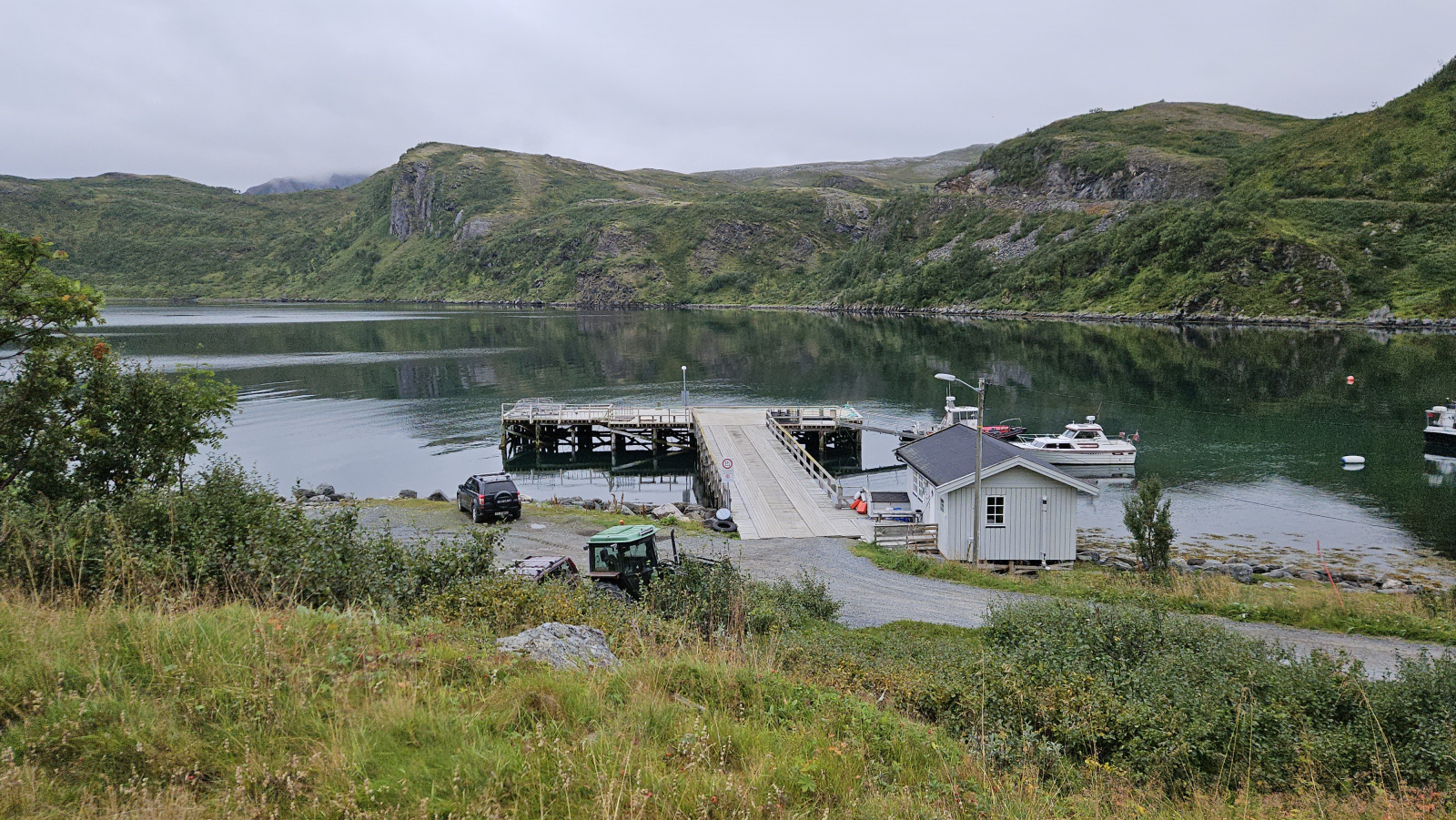 Klicke auf die Grafik für eine vergrößerte Ansicht

Name: 20250901_081256 Anlegesteg.jpg
Ansichten: 196
Größe: 939,3 KB
ID: 3351097