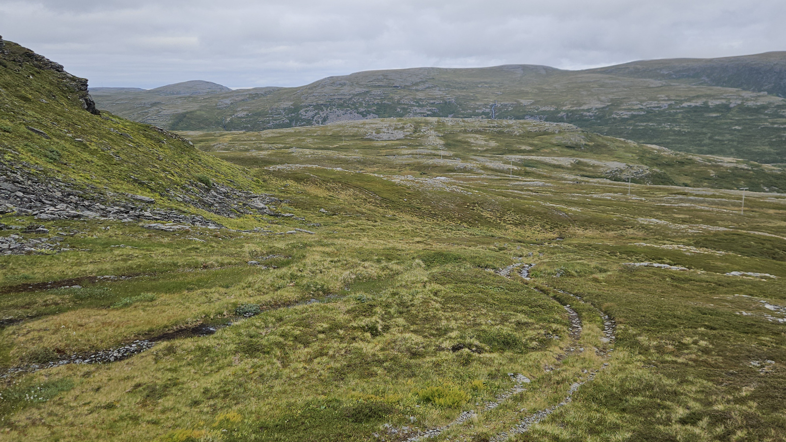 Klicke auf die Grafik für eine vergrößerte Ansicht

Name: 20250901_133454 Quadspur.jpg
Ansichten: 192
Größe: 880,4 KB
ID: 3351113