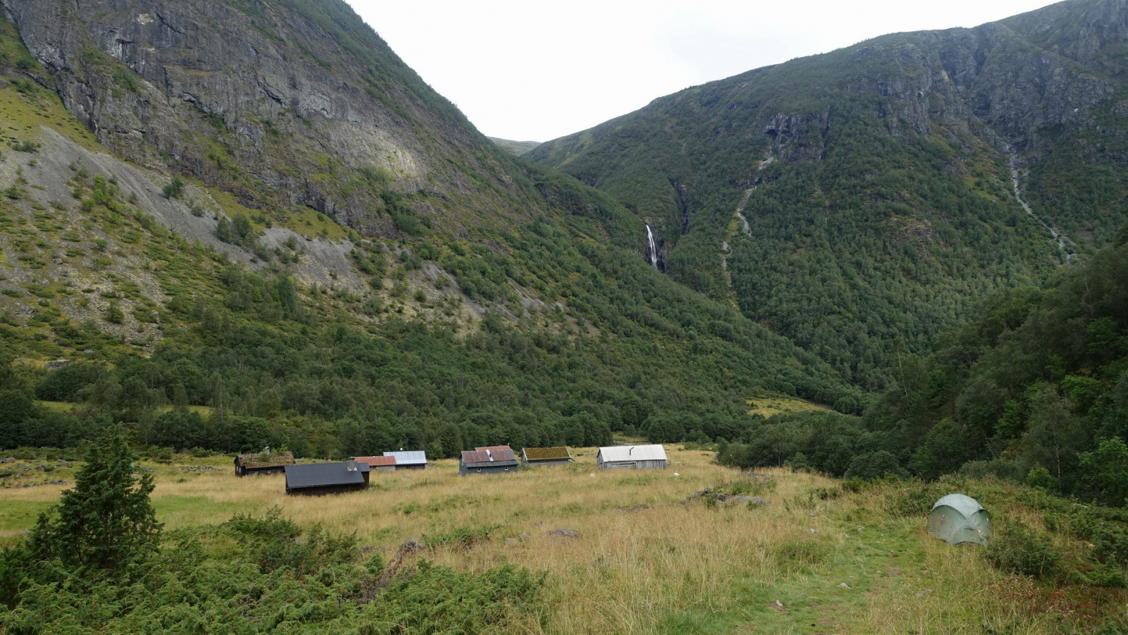 Klicke auf die Grafik für eine vergrößerte Ansicht

Name: 2025 Norge 0514.jpg
Ansichten: 350
Größe: 777,5 KB
ID: 3351476