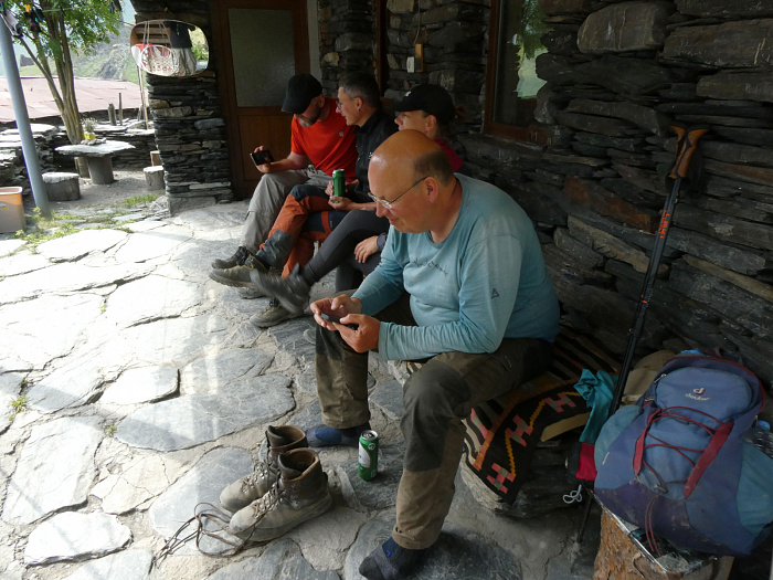 Klicke auf die Grafik für eine vergrößerte Ansicht

Name: Kaukasus0810.jpg
Ansichten: 56
Größe: 691,8 KB
ID: 3352100