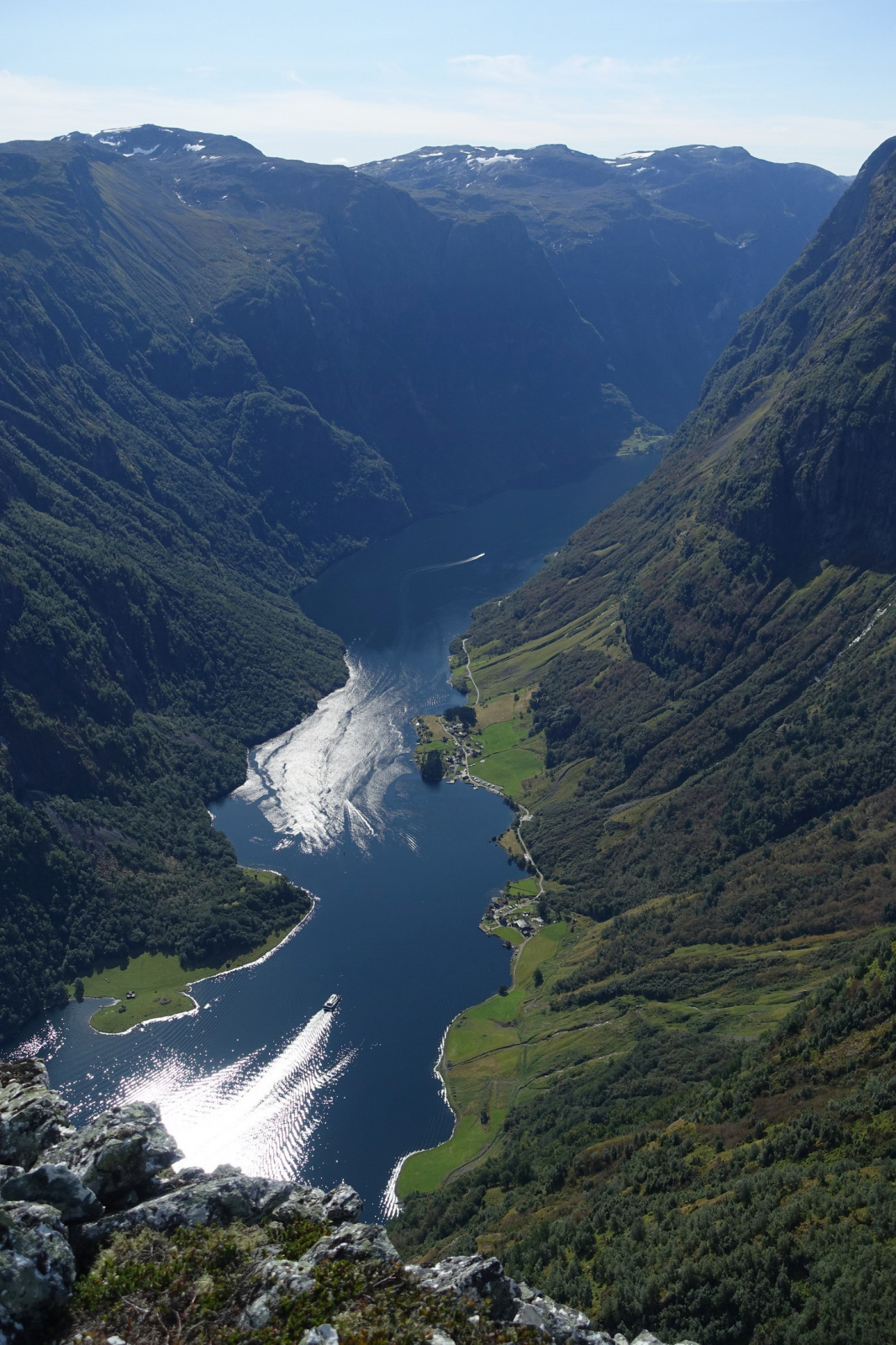 Klicke auf die Grafik für eine vergrößerte Ansicht

Name: 2025 Norge 0584.jpg
Ansichten: 391
Größe: 732,9 KB
ID: 3352774