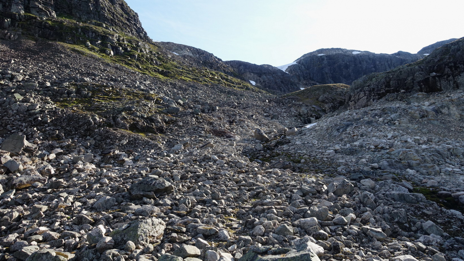 Klicke auf die Grafik für eine vergrößerte Ansicht

Name: 2025 Norge 0605.jpg
Ansichten: 379
Größe: 881,1 KB
ID: 3352800