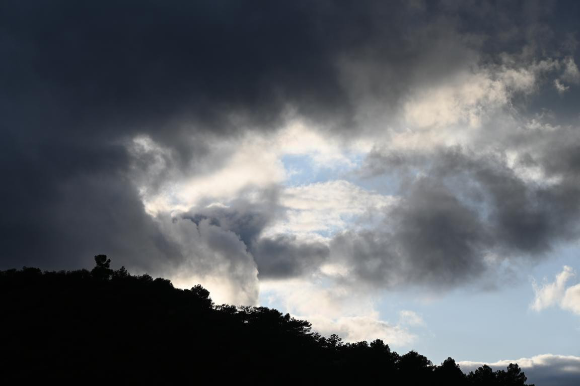 Klicke auf die Grafik für eine vergrößerte Ansicht

Name: DSC_0032.jpg
Ansichten: 267
Größe: 75,3 KB
ID: 3353013