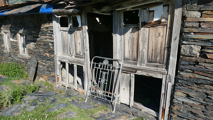 Klicke auf die Grafik für eine vergrößerte Ansicht  Name: Kaukasus0850.jpg Ansichten: 0 Größe: 866,0 KB ID: 3353206