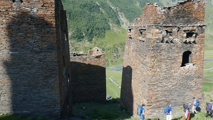 Klicke auf die Grafik für eine vergrößerte Ansicht  Name: Kaukasus0868.jpg Ansichten: 0 Größe: 934,5 KB ID: 3353214