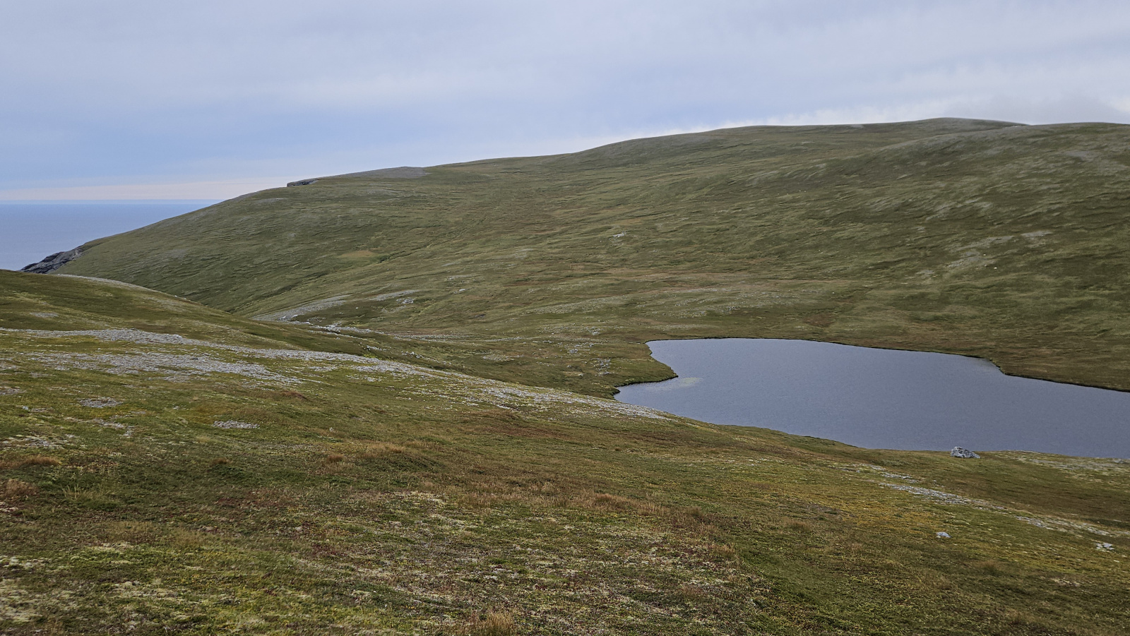 Klicke auf die Grafik für eine vergrößerte Ansicht

Name: 20250902_114927 Vassvikvannet.jpg
Ansichten: 118
Größe: 707,3 KB
ID: 3353258