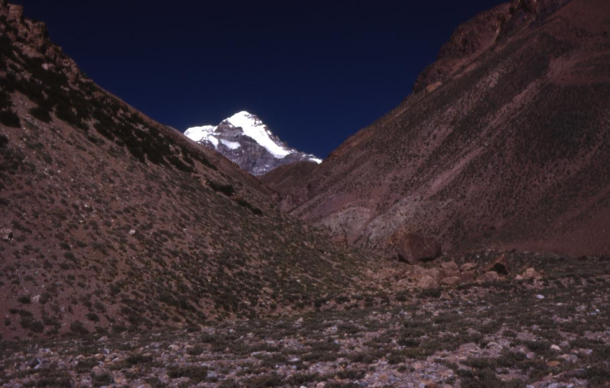 Klicke auf die Grafik für eine vergrößerte Ansicht

Name: aconcagua high q (26).jpg
Ansichten: 0
Größe: 173,1 KB
ID: 3353524
