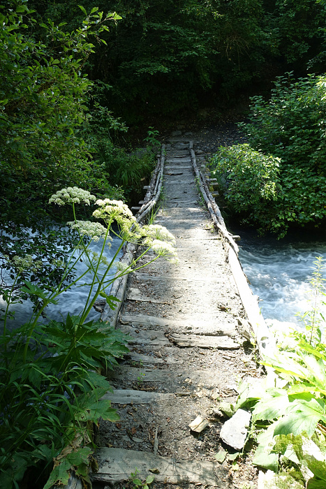 Klicke auf die Grafik für eine vergrößerte Ansicht  Name: Kaukasus0911.jpg Ansichten: 0 Größe: 1,08 MB ID: 3353863