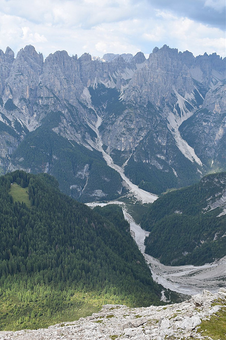 Klicke auf die Grafik für eine vergrößerte Ansicht

Name: DSC_0100.jpg
Ansichten: 90
Größe: 565,6 KB
ID: 3354190