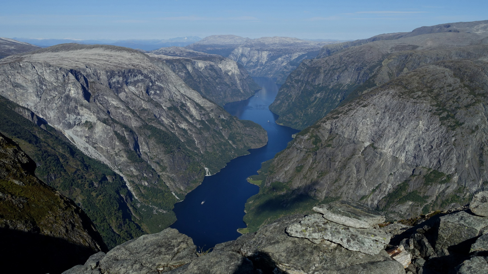 Klicke auf die Grafik für eine vergrößerte Ansicht  Name: 2025 Norge 0650.jpg Ansichten: 0 Größe: 704,5 KB ID: 3354223