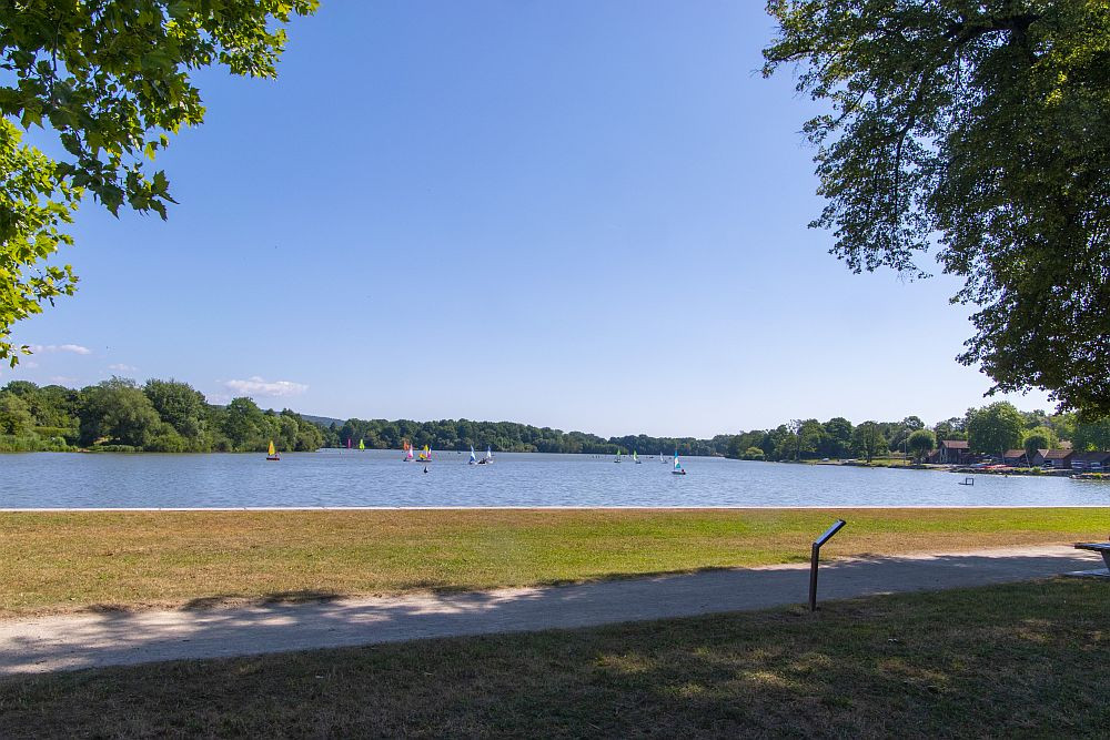 Klicke auf die Grafik für eine vergrößerte Ansicht  Name: 13 Am Ètang des Forges.jpg Ansichten: 0 Größe: 240,5 KB ID: 3354362