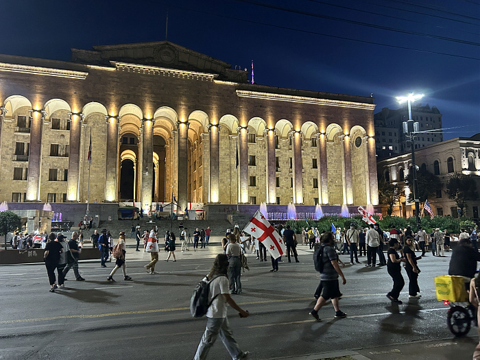 Klicke auf die Grafik für eine vergrößerte Ansicht

Name: Kaukasus1001.jpg
Ansichten: 23
Größe: 895,9 KB
ID: 3354581