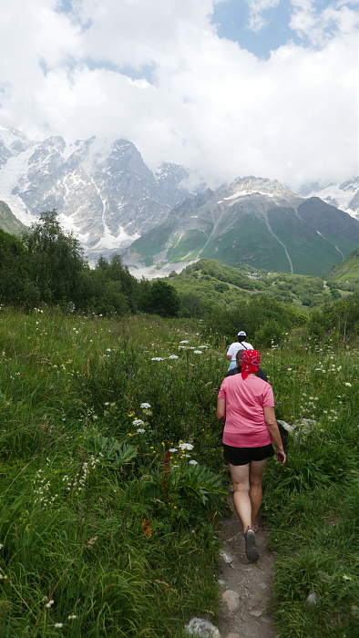 Klicke auf die Grafik für eine vergrößerte Ansicht

Name: Kaukasus1099.jpg
Ansichten: 161
Größe: 679,3 KB
ID: 3354929