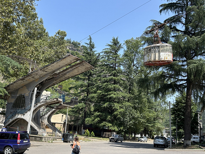 Klicke auf die Grafik für eine vergrößerte Ansicht

Name: Kaukasus1297.jpg
Ansichten: 162
Größe: 1,27 MB
ID: 3354944