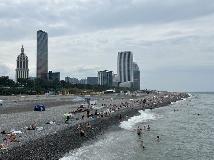 Klicke auf die Grafik für eine vergrößerte Ansicht

Name: Kaukasus1501.jpg
Ansichten: 128
Größe: 737,1 KB
ID: 3355114