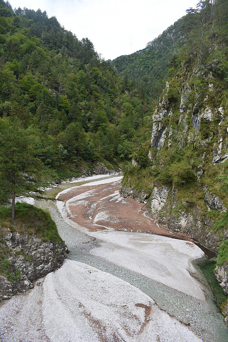 Klicke auf die Grafik für eine vergrößerte Ansicht

Name: DSC_0244.jpg
Ansichten: 207
Größe: 780,9 KB
ID: 3355178