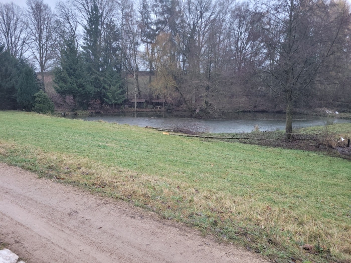 Klicke auf die Grafik für eine vergrößerte Ansicht

Name: 0JQ_pXPR--.2.jpg
Ansichten: 3
Größe: 167,3 KB
ID: 3355355