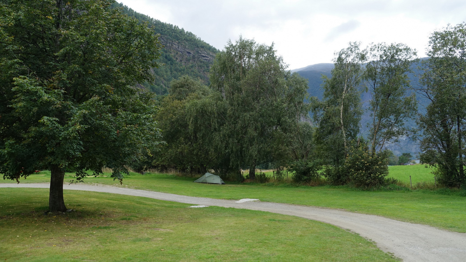 Klicke auf die Grafik für eine vergrößerte Ansicht

Name: 2025 Norge 0671.jpg
Ansichten: 108
Größe: 797,5 KB
ID: 3355392