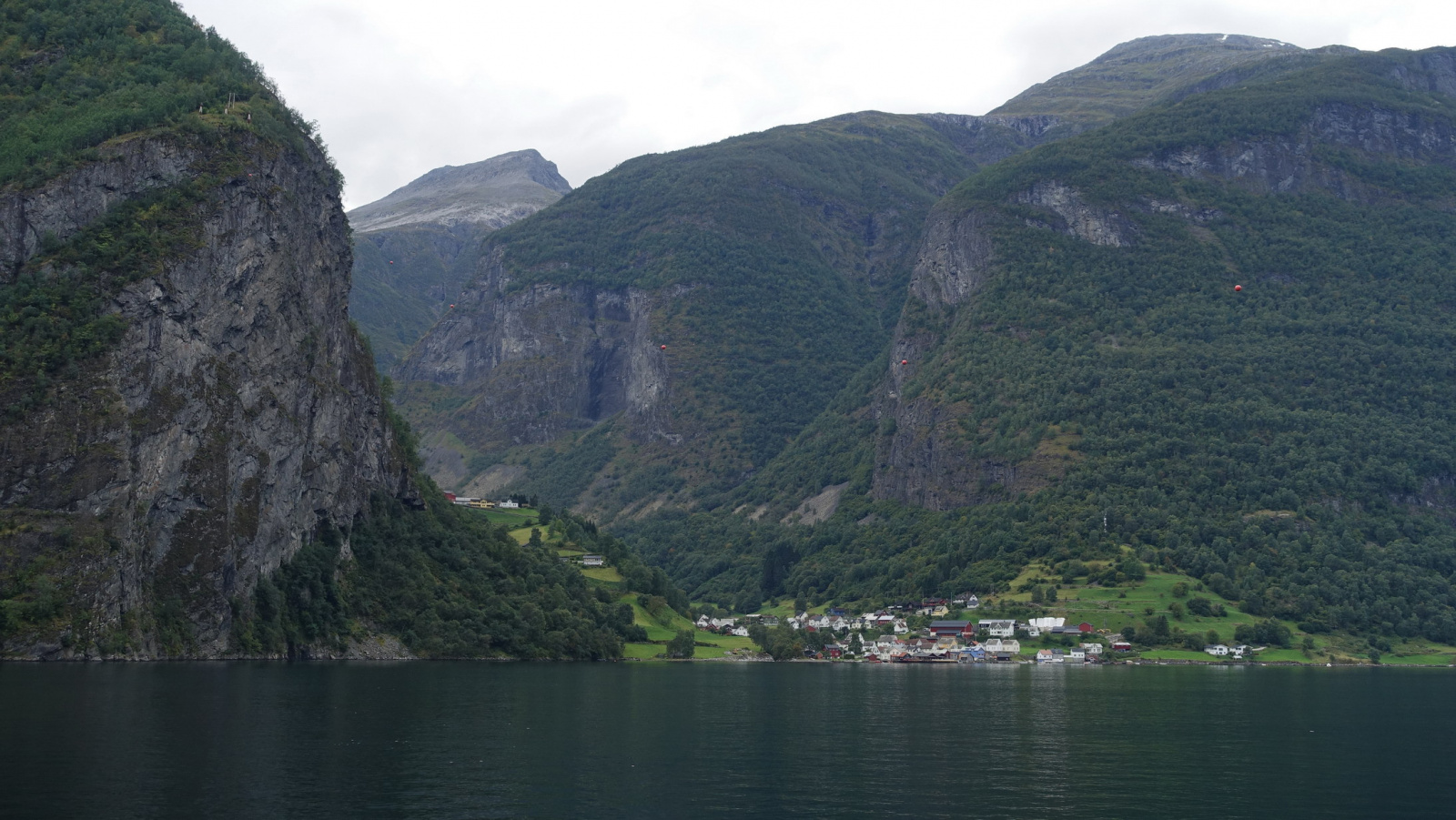 Klicke auf die Grafik für eine vergrößerte Ansicht  Name: 2025 Norge 0680.jpg Ansichten: 0 Größe: 577,2 KB ID: 3355404