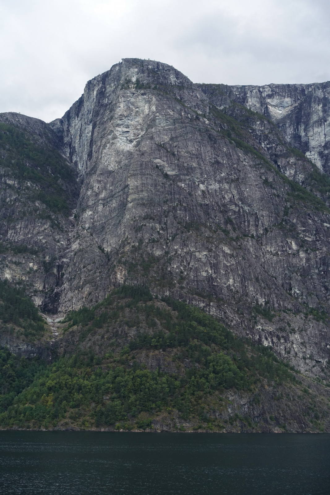 Klicke auf die Grafik für eine vergrößerte Ansicht  Name: 2025 Norge 0682.jpg Ansichten: 0 Größe: 764,7 KB ID: 3355406