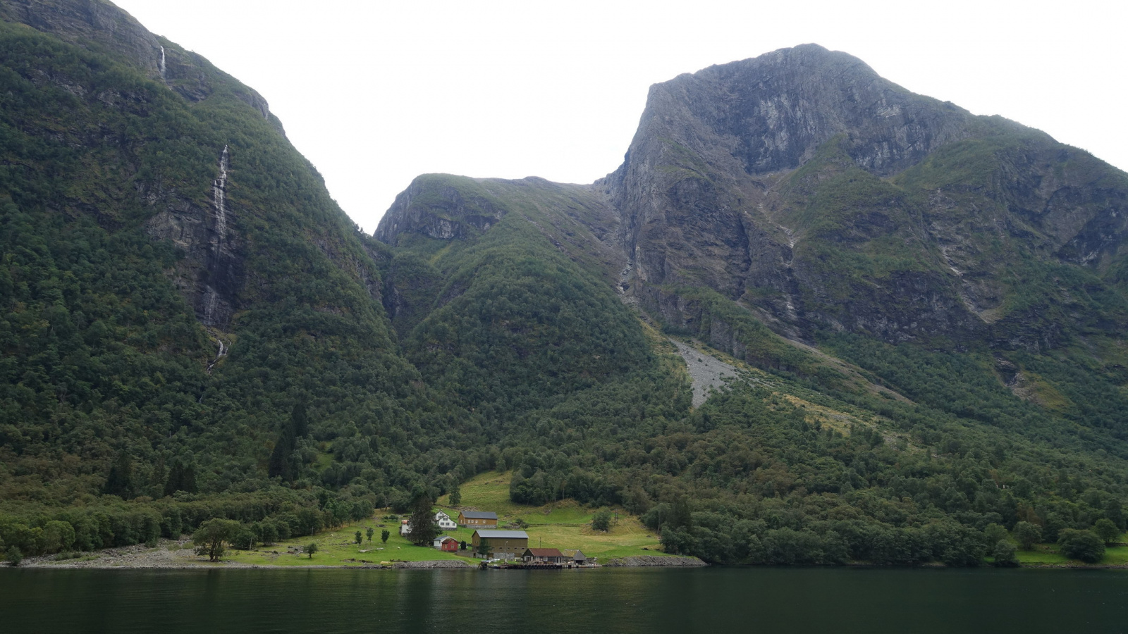 Klicke auf die Grafik für eine vergrößerte Ansicht  Name: 2025 Norge 0687.jpg Ansichten: 0 Größe: 574,4 KB ID: 3355410