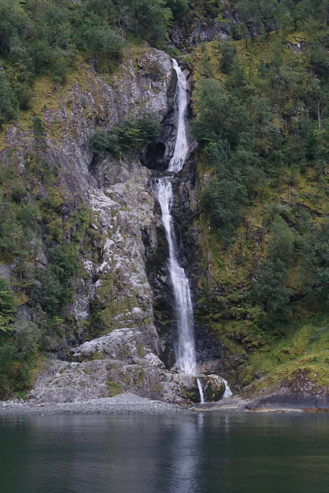 Klicke auf die Grafik für eine vergrößerte Ansicht  Name: 2025 Norge 0701.jpg Ansichten: 0 Größe: 895,9 KB ID: 3355424