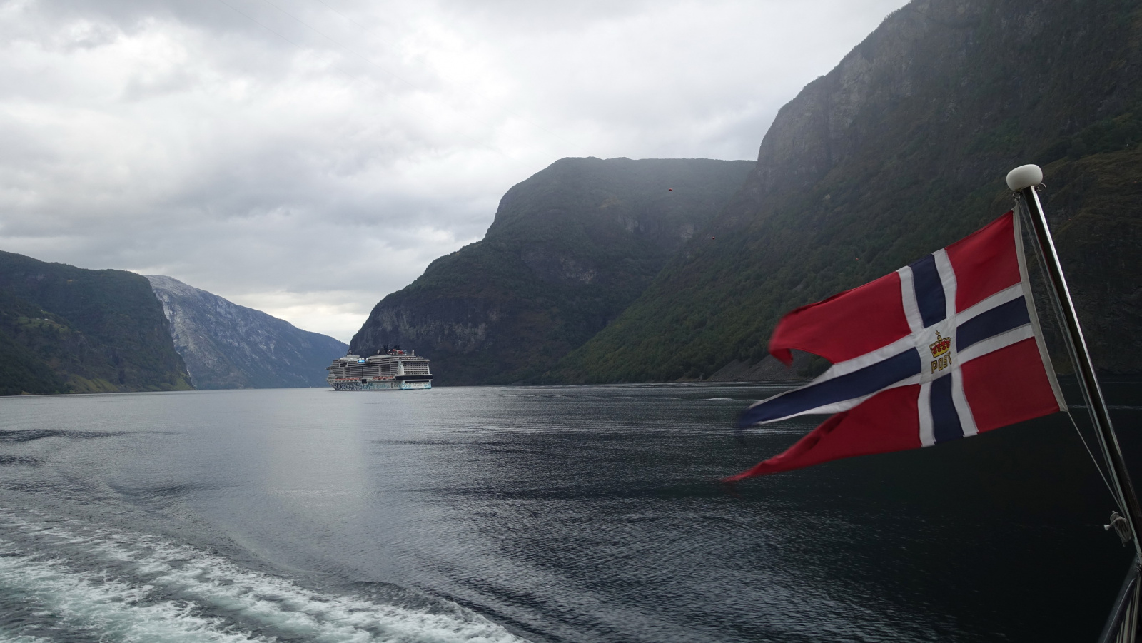 Klicke auf die Grafik für eine vergrößerte Ansicht  Name: 2025 Norge 0704.jpg Ansichten: 0 Größe: 427,1 KB ID: 3355427