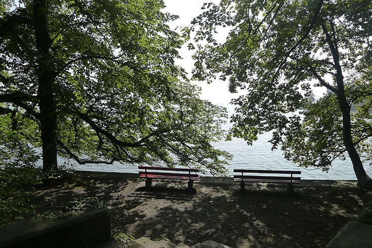 Klicke auf die Grafik für eine vergrößerte Ansicht

Name: WAI_03_Lindau.jpg
Ansichten: 179
Größe: 268,6 KB
ID: 3355586