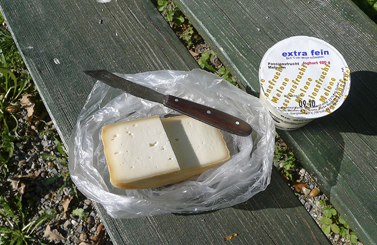 Klicke auf die Grafik für eine vergrößerte Ansicht

Name: WAI_35_Schweiz.jpg
Ansichten: 170
Größe: 206,4 KB
ID: 3355622