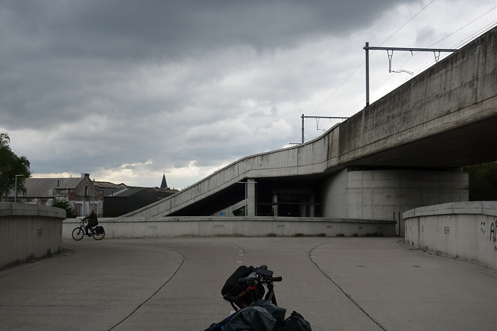 Klicke auf die Grafik für eine vergrößerte Ansicht  Name: Betonhölle.jpg Ansichten: 12 Größe: 402,5 KB ID: 3355754