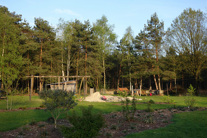 Klicke auf die Grafik für eine vergrößerte Ansicht  Name: Nachtplatz zwischen Hühnern, Ziegen und Ponys.jpg Ansichten: 13 Größe: 1,10 MB ID: 3355768