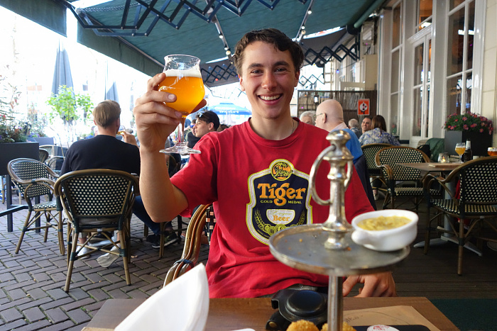 Klicke auf die Grafik für eine vergrößerte Ansicht  Name: ein holländisches Reisebier.jpg Ansichten: 20 Größe: 705,5 KB ID: 3355743