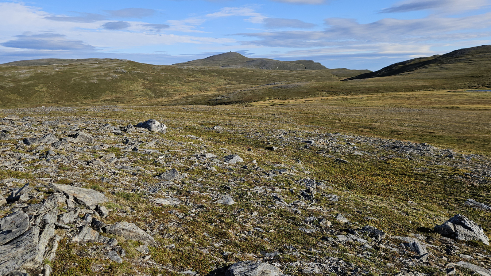 Klicke auf die Grafik für eine vergrößerte Ansicht

Name: 20250904_082908 nach Norden durchs Hügelland.jpg
Ansichten: 16
Größe: 1,08 MB
ID: 3355985